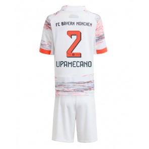 Lacne Dětský Futbalové dres Bayern Munich Dayot Upamecano #2 2025-26 Krátky Rukáv - Preč (+ trenírky)